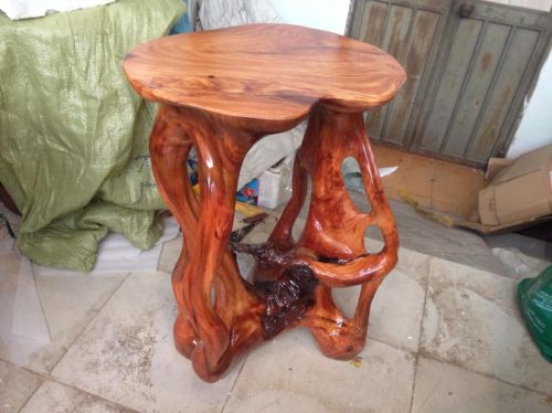 (MS DC1451) Đôn mỹ thuật- gốc cà te gõ đỏ Gia Lai KT Cao 72 Mặt 50-37
